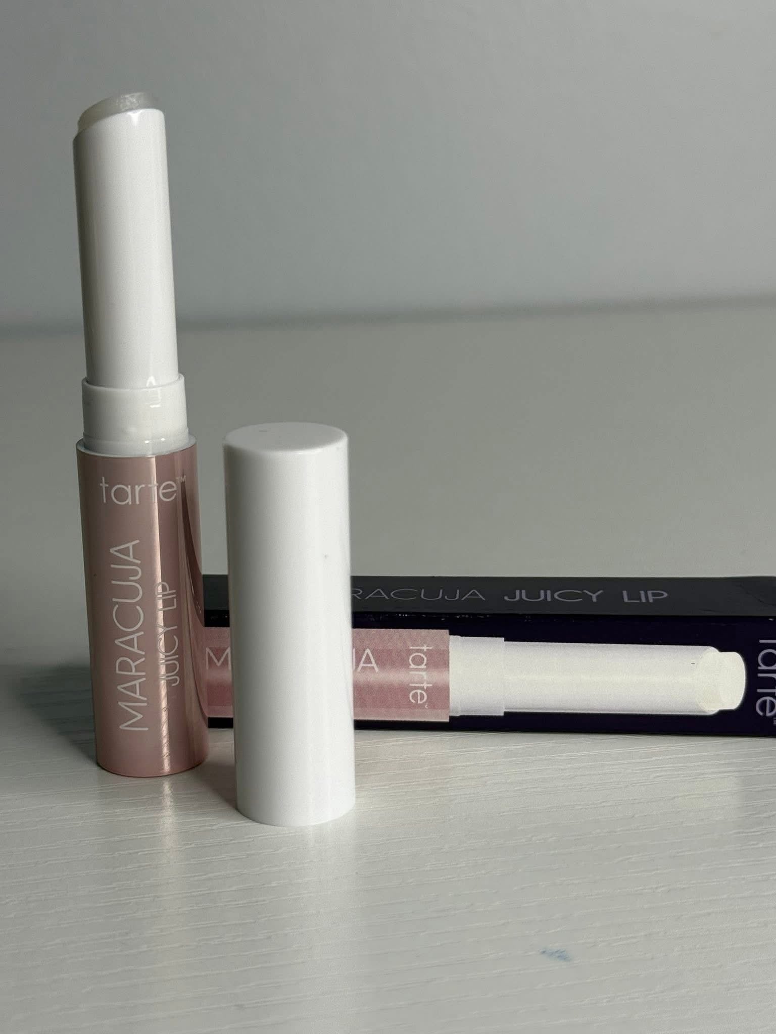 Travel size tart Maracuja Lippy!