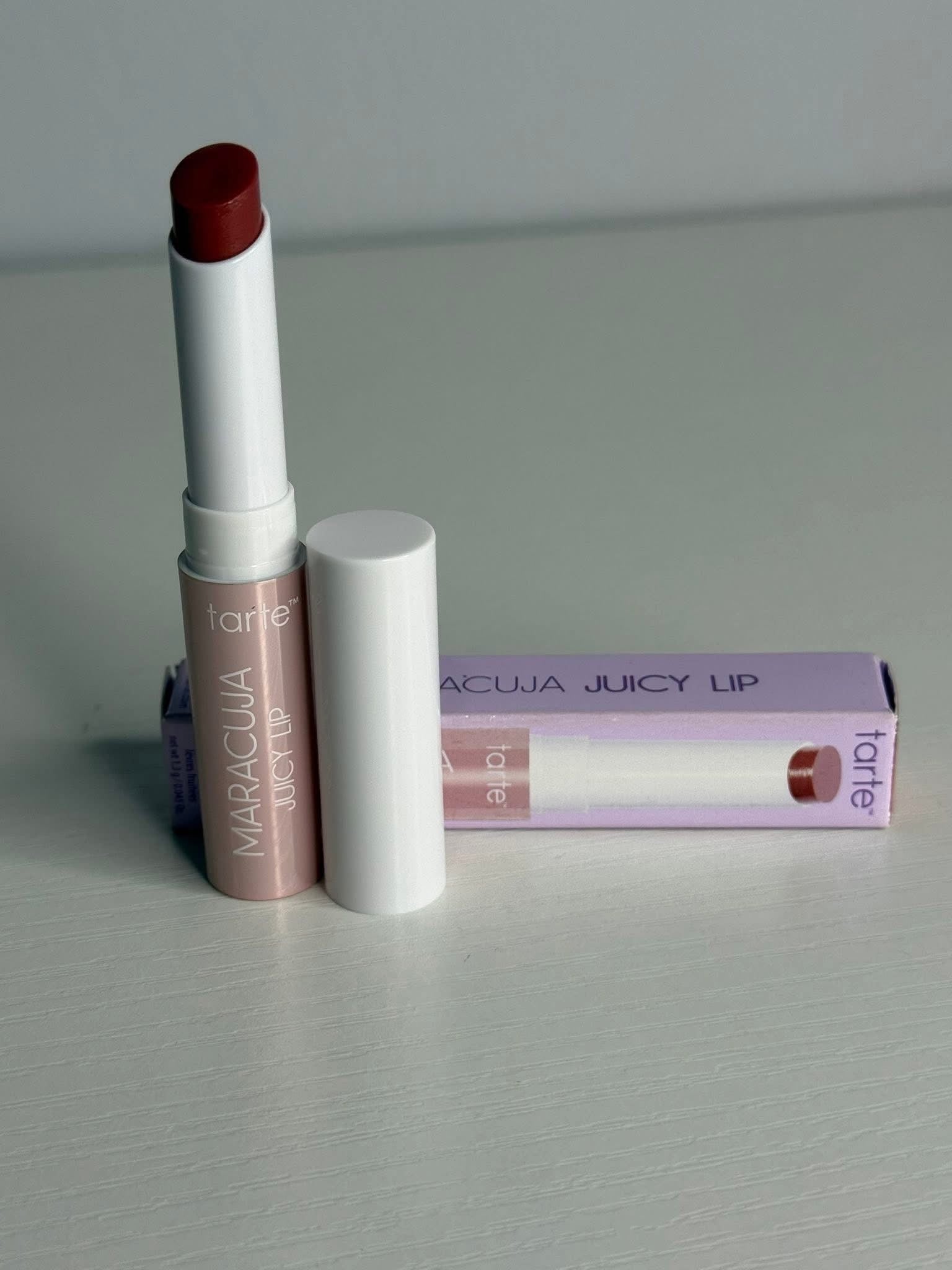 Travel size tart Maracuja Lippy!